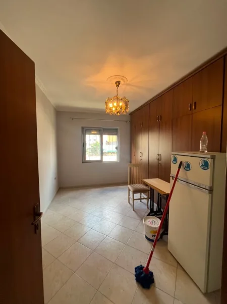 Tirane, shitet apartament 2+1 Kati 1, 92 m² 145.000 € (Unaza e re)