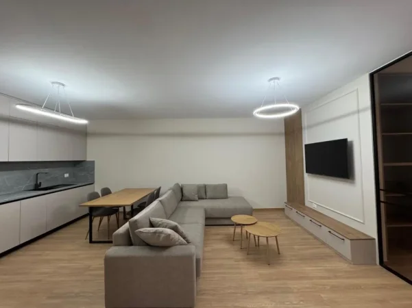 Tirane, jepet me qera apartament 1+1 Kati 1, 93 m² 750 € (kopshti Botanik)