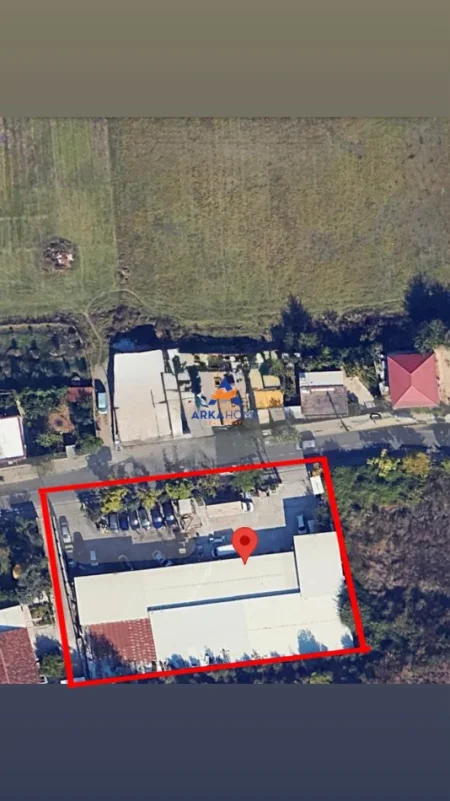 Tirane, jepet me qera ambjent biznesi Kati 0, 500 m² 21.097 € 