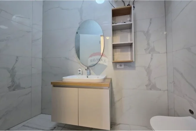 Tirane, shitet apartament , 93 m² 220.000 € 