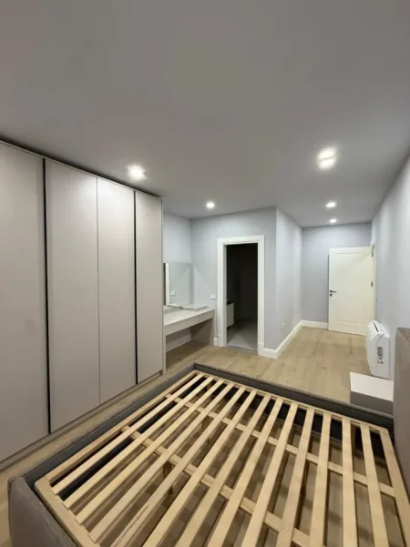 Tirane, shitet apartament 2+1 , 115 m² 155.000 € (paskuqan)