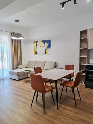 Tirane, jepet me qera apartament 1+1+Aneks+Ballkon Kati 7, 60 m² 400 € (rruga ali demi)