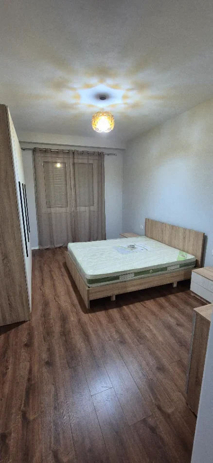 Jepet me qera apartament Kati 3, (Bulevardi: Donald Trump)