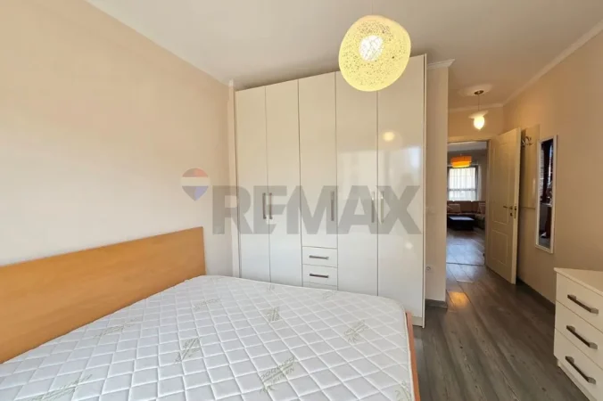 Tirane, jepet me qera apartament , 95 m² 1.000 € 