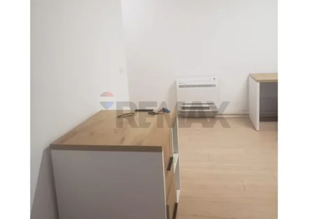 Tirane, jepet me qera , 124 m² 1.000 € 