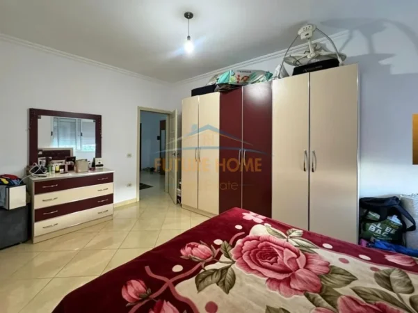 Tirane, jepet me qera apartament 2+1 Kati 2, 117 m² 450 € (Rruga Shefqet Kuka , Fresk)