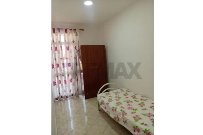 Shqiperi, jap me qera apartament 2+1+Ballkon Kati 4, 92 m² 45.000 € (Rruga Loni Ligori, Tiranë)