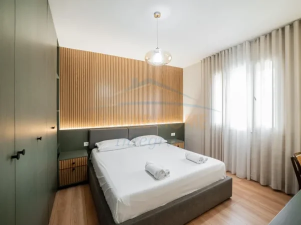 Tirane, shes apartament 2+1+Ballkon Kati 3, 70 m² 220.000 € (Rruga Hoxha Tahsim)