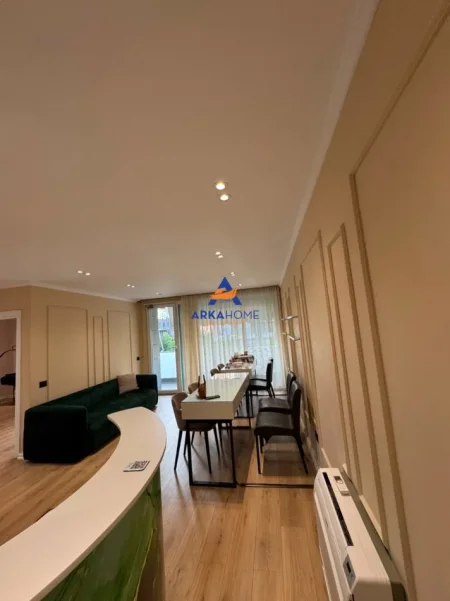 Tirane, jepet me qera ambjent biznesi Kati 1, 94 m² 1.265 € 