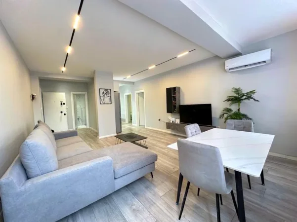 Tirane, shitet apartament 2+1 Kati 5, 108 m² 269.000 €