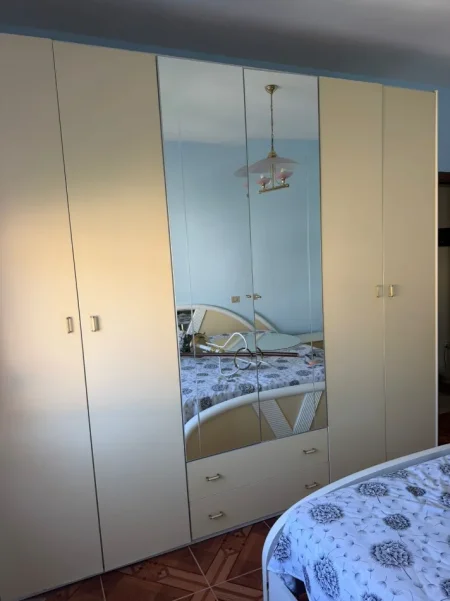 !!Dhene!!Durres, jepet me qera apartament 2+1 Kati 4, 75 m² 350 € (Stacioni i Trenit)