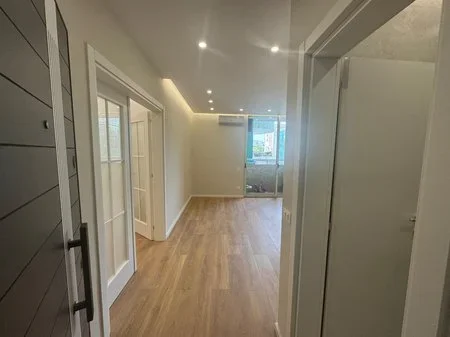 Tirane, shitet apartament 1+1 Kati 3, 47 m² 136.000 € (KOMUNA E PARISIT)