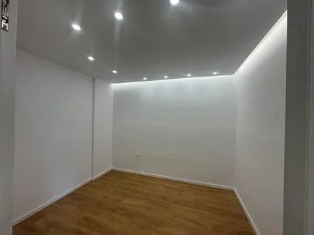 Tirane, shitet apartament 1+1 Kati 3, 47 m² 136.000 € (KOMUNA E PARISIT)