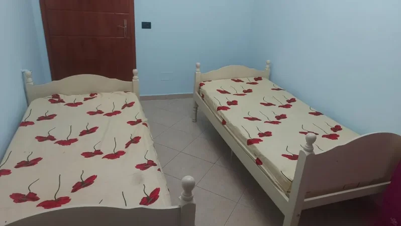 Tirane, jepet me qera apartament 2+1 Kati 4, 95 m² 450 € (Astir)