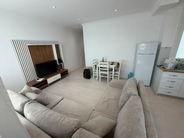 Tirane, jepet me qera apartament 1+1 Kati 5, 450 € (ASTIR)