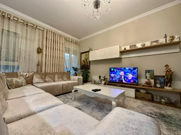 Tirane, shitet apartament 3+1+Aneks+Ballkon Kati 4, 123 m² 280.000 € (Eduart Mano)