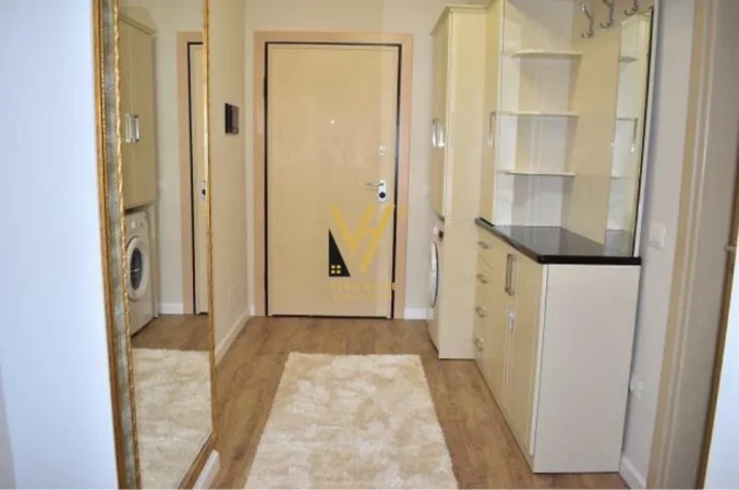 Tirane, jepet me qera apartament 2+1+Ballkon Kati 2, 90 m² 800 € (RRUGA GRAMOZ PASHKO)