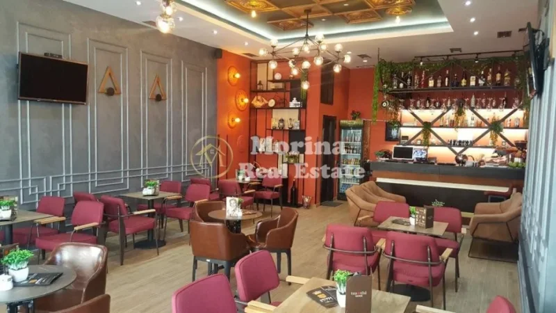 Tirane, shitet ambjent biznesi Kati 3, 64 m² 100.000 € (Fresku)