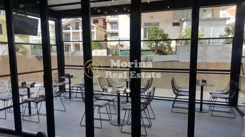Tirane, shitet ambjent biznesi Kati 3, 64 m² 100.000 € (Fresku)