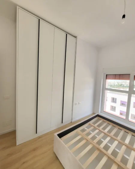 Tirane, jepet me qera apartament 1+1+Ballkon Kati 6, 90 m² 550 € (Kadiu Residence, Ali Demi)