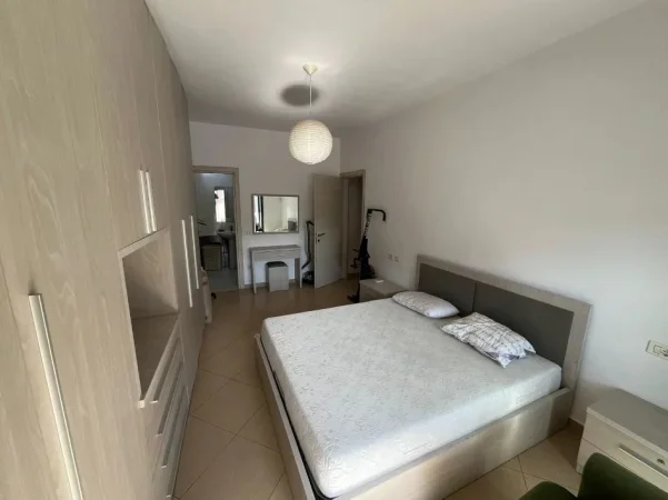 Tirane, jepet me qera apartament 2+1 Kati 6, 112 m² 600 € (Astir)