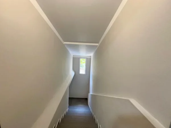 Tirane, jepet me qera shtepi 1+1 Kati 1, 60 m² 600 € Shkolla e Kuqe (Rr.Qemal stafa)