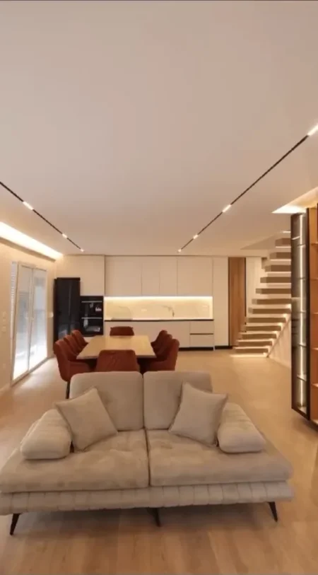 Tirane, shitet apartament duplex Dublex Kati 5, 268 m² 480.000 € (Rruga Hamdi Garunja)