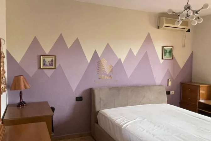 Tirane, jepet me qera apartament 1+1 Kati 5, 60 m² 450 € (Porcelan)