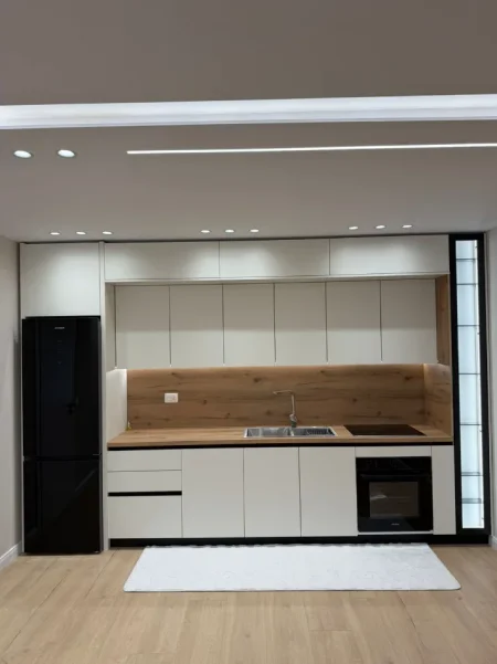 Tirane, shitet apartament 2+1 Kati 3, 108 m² 165.000 € (Astir)