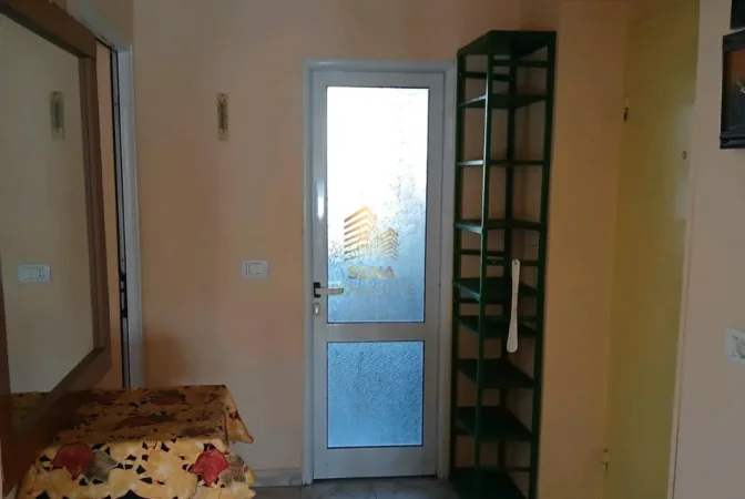 Tirane, jepet me qera apartament 1+1 Kati 3, 64 m² 500 € (Brryli)