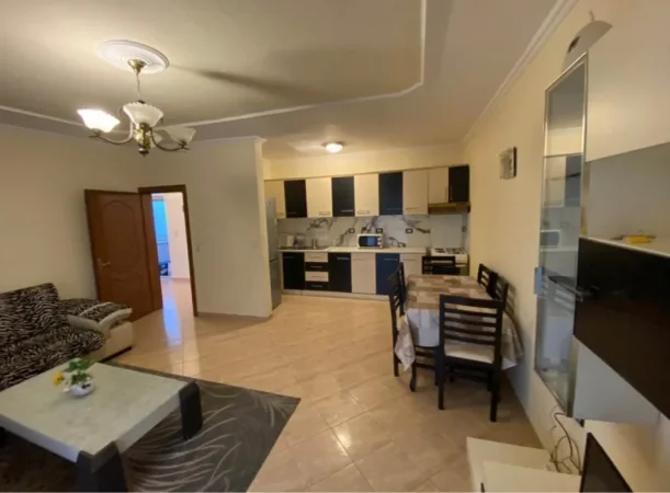 Tirane, jepet me qera apartament 2+1 Kati 5, 80 m² 550 € (Prokuroria e Rrethit Gjyqësor Tiranë)