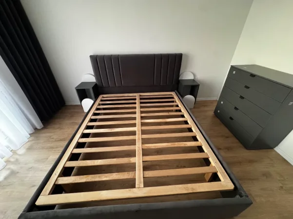 Tirane, jepet me qera apartament 2+1+Ballkon Kati 7, 95 m² 450 € (Apartament 2+1 Per Qera Univers City I Pabanuar Me Pare )