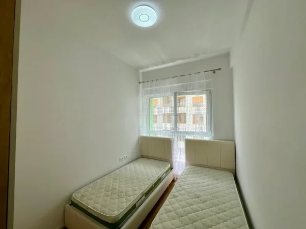 Tirane, jepet me qera apartament 2+1+Ballkon Kati 5, 70 m² 450 € (Kopleksi Magalem 21)