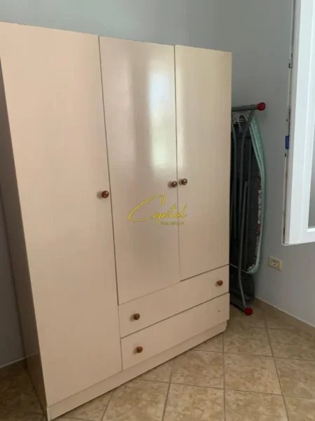Tirane, jepet me qera shtepi 1+1 Kati 2, 40 m² 350 € (RRUGA JORDAN MISJA)