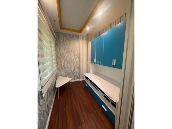 Tirane, jepet me qera apartament 2+1 Kati 0, 82 m² 750 € (Liqeni i Thate)