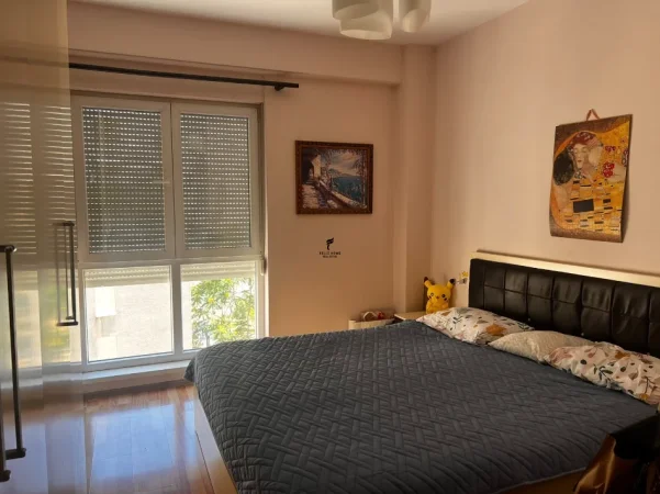 Tirane, shitet apartament 2+1 Kati 3, 94 m² 242.000 € (21 DHJETORI)