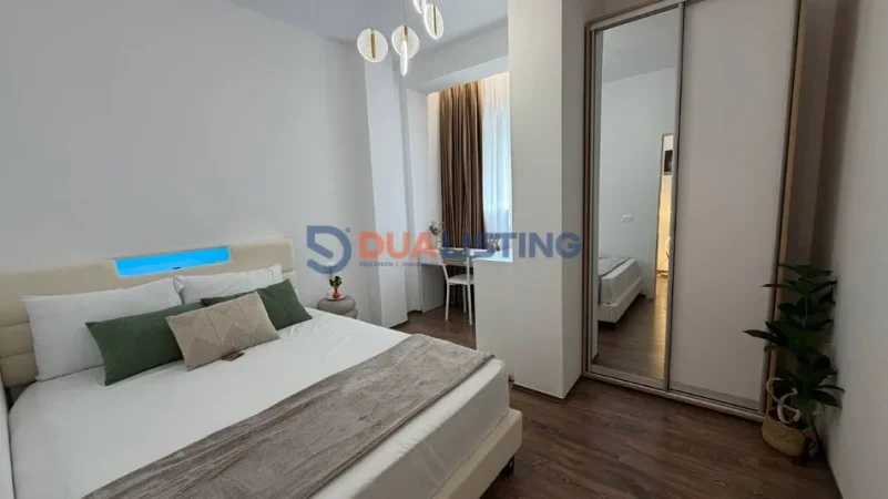 Tirane, jepet me qera apartament 1+1 , 70 m² 600 € (Kodra e Diellit)