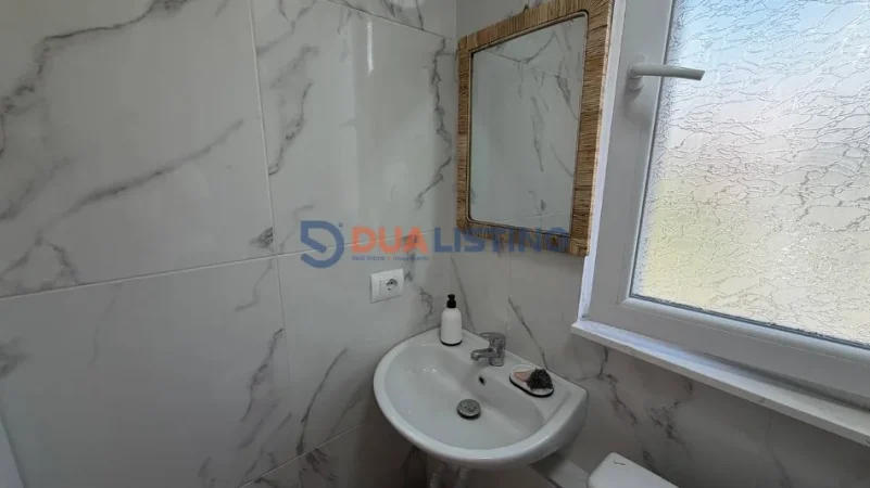 Tirane, jepet me qera garsonier Studio , 350 € (Selite)