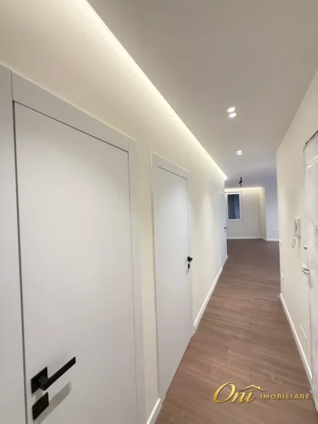 Tirane, shitet apartament 2+1 Kati 5, 80 m² 195.000 € (BRRYLI)