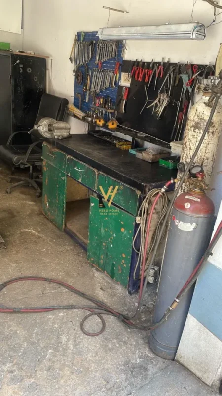 Tirane, jepet me qera ambjent biznesi Kati 0, 60 m² 720 € (MYSLYM SHYRI)
