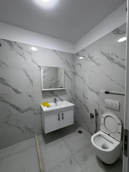 Tirane, shitet apartament 2+1 Kati 4, 73 m² 145.000 € (Kompleksi Molla/Astir.)