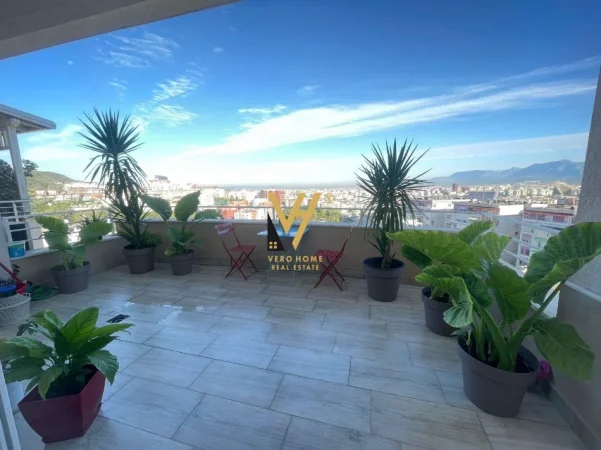 Tirane, shitet apartament 2+1+Ballkon Kati 5, 170 m² 360.000 € (KOPSHTI BOTANIK)