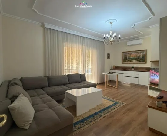 Apartament 2+1 Me Qera Tek Pazari I Ri 1000 euro  ( ID B220696) Tirane