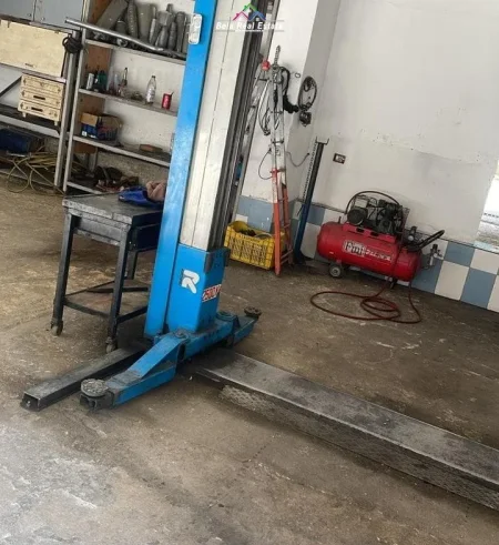 Tirane, jepet me qera ambjent biznesi Kati 0, 60 m² 740 € (fres)