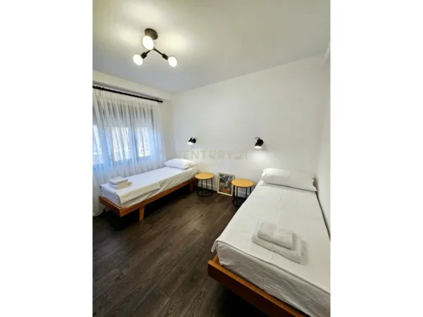 Tirane, shitet apartament 2+1 Kati 1, 86 m² 387.000 € (sheshi skenderbej)