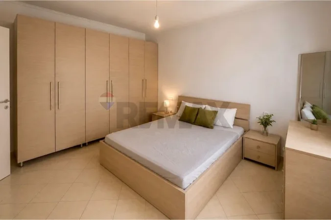 Tirane, jepet me qera apartament , 90 m² 550 € 
