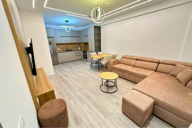 Tirane, jepet me qera apartament , 70 m² 585 € 