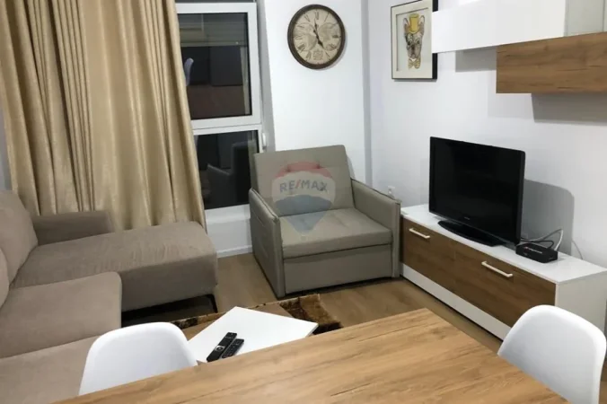 Tirane, jepet me qera apartament , 54 m² 425 € 