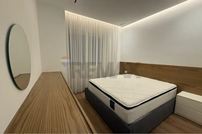 Tirane, jepet me qera apartament , 102 m² 1.300 € 