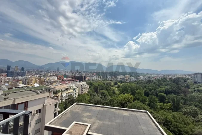 Tirane, jepet me qera apartament , 102 m² 1.300 € 
